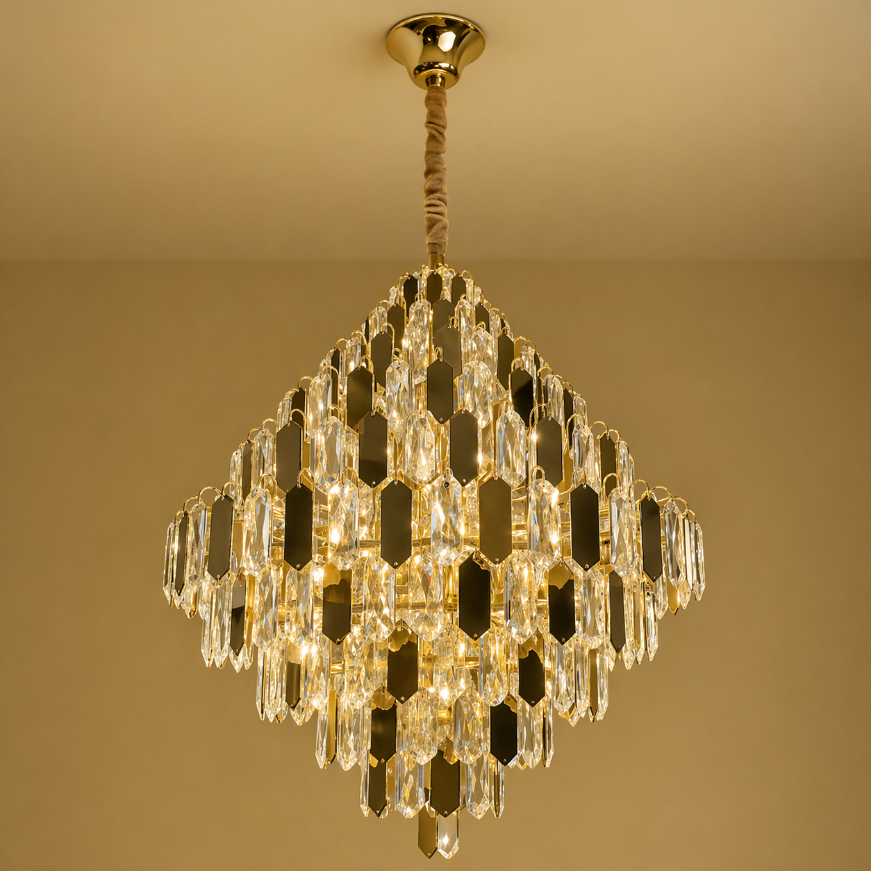 The Regal Cascade Crystal (Model - 3319/800)